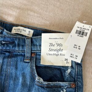 Abercrombie 90s straight jeans NWT